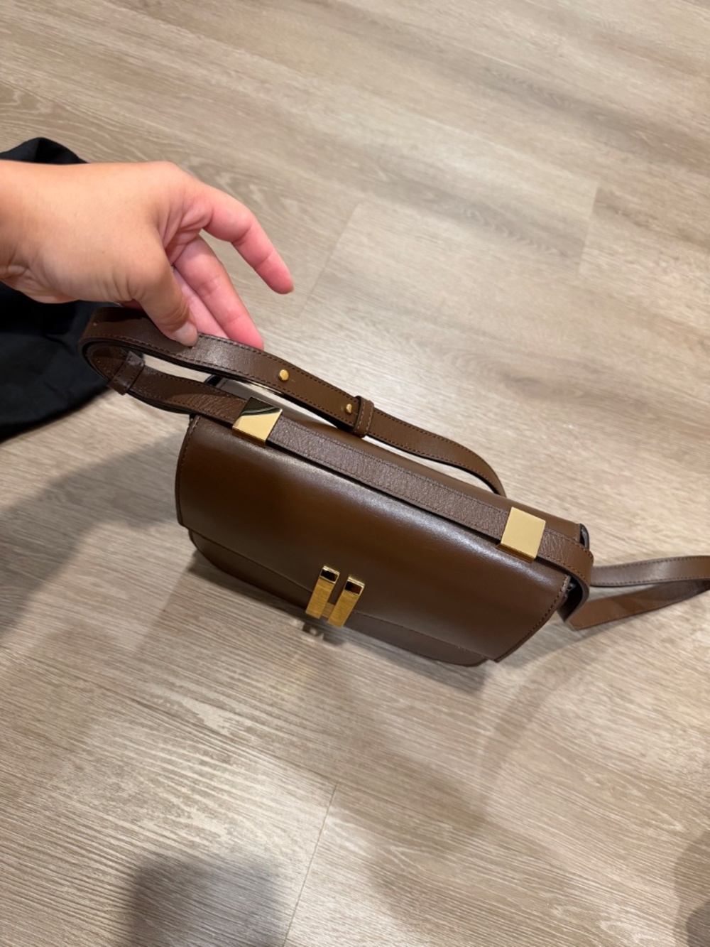 DeMellier The Vancouver in Mocha Smooth - Picture 9 of 10